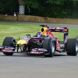 CM35 9799 Daniel Ricciardo, Red Bull Racing-Renault RB7 CM35 9799 Daniel Ricciardo, Red Bull Racing-Renault RB7