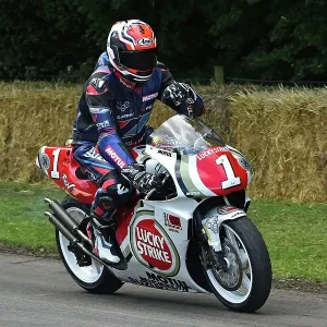 CM36 0600 Didier de Radigues, Nathan Colombi, Suzuki RGV500 XR84 CM36 0600 Didier de Radigues, Nathan Colombi, Suzuki RGV500 XR84
