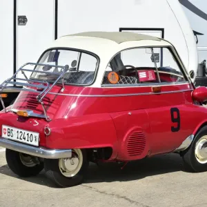 CM4 0524 BMW, 300 Zetta, four wheels, BS 12410 CM4 0524 BMW, 300 Zetta, four wheels, BS 12410
