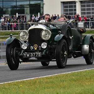 CM5 3052 Richard Wade, Bentley 4 Litre, 1928, YW 3775