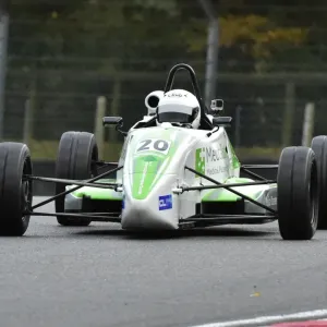 CM5 6468 Rod McGoven, Van Diemen RF99