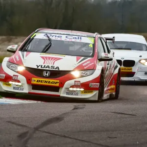 CM5 9626 Matt Neal, Gordon Shedden, Honda Civic Tourer