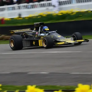 CM6 3003 Andrew Beaumont, Lotus-Cosworth 76 CM6 3003 Andrew Beaumont, Lotus-Cosworth 76