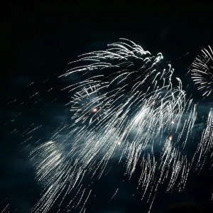 CM6 4065 Fireworks