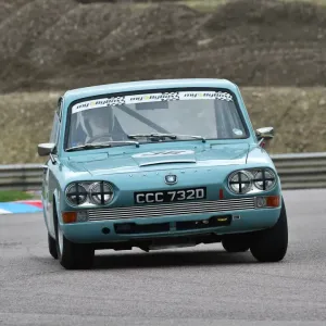 CM6 8304 Richard Cross, Triumph 2000 Mk1 CM6 8304 Richard Cross, Triumph 2000 Mk1