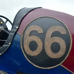 CM8 5916 Race Car, 66 CM8 5916 Race Car, 66