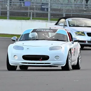 CZ1_1022 Anna Getley, Mazda MX-5.jpg CZ1_1022 Anna Getley, Mazda MX-5.jpg