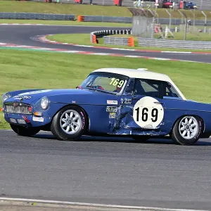 CZ1_3857 George Grant, MG B Roadster.jpg