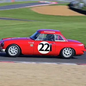 CZ1_3933 Tom Huetson, MG B Roadster.jpg