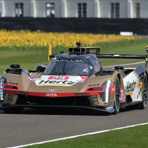 CZ1_9098 Alex Lynn, JOTA Cadillac V-Series R.jpg CZ1_9098 Alex Lynn, JOTA Cadillac V-Series R.jpg