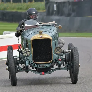 CZ1_9399 Andrew Howe-Davies, Straker Squire TT Racer.jpg CZ1_9399 Andrew Howe-Davies, Straker Squire TT Racer.jpg