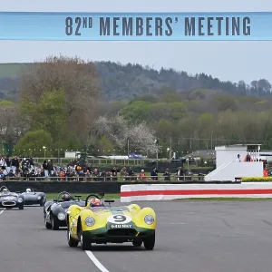 CZ2_1112 Shaun Lynn, Lister-Jaguar Knobbly.jpg CZ2_1112 Shaun Lynn, Lister-Jaguar Knobbly.jpg