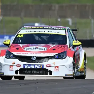 CZ2_1606 Mikey Doble, Vauxhall Astra, Motor Parts Direct with Power Maxed Racing.jpg CZ2_1606 Mikey Doble, Vauxhall Astra, Motor Parts Direct with Power Maxed Racing.jpg