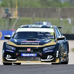 CZ2_1612 Stephen Jelley, Honda Civic Type R, One Motorsport.jpg CZ2_1612 Stephen Jelley, Honda Civic Type R, One Motorsport.jpg