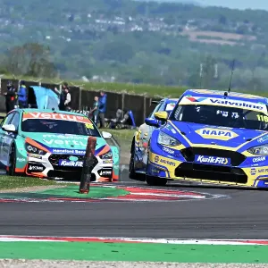CZ2_1638 Ashley Sutton, Ford Focus ST, NAPA Racing UK.jpg CZ2_1638 Ashley Sutton, Ford Focus ST, NAPA Racing UK.jpg