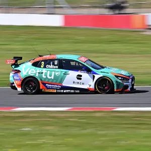 CZ2_2085 Tom Chilton, Hyundai i30N, Team Vertu.jpg CZ2_2085 Tom Chilton, Hyundai i30N, Team Vertu.jpg