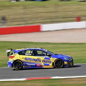 CZ2_2131 Ashley Sutton, Ford Focus ST, NAPA Racing UK.jpg CZ2_2131 Ashley Sutton, Ford Focus ST, NAPA Racing UK.jpg