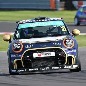 CZ2_2462 Nathan Edwards, MINI JCW, EXCELR8 Driver Development Programme.jpg CZ2_2462 Nathan Edwards, MINI JCW, EXCELR8 Driver Development Programme.jpg