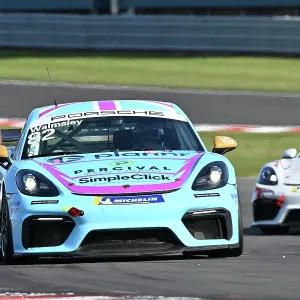 CZ2_2534 Lydia Walmsley, Porsche 718 Cayman GT4 Clubsport, Graves Motorsport.jpg CZ2_2534 Lydia Walmsley, Porsche 718 Cayman GT4 Clubsport, Graves Motorsport.jpg