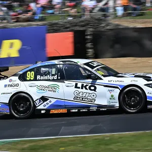 CZ2_4077 Charles Rainford, BMW 330i M Sport, LKQ Euro Car Parts Racing with WSR.jpg
