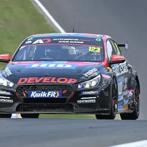 CZ2_4659 Daniel Lloyd, Hyundai i30N, Restart Racing.jpg