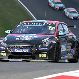 CZ2_4715 Chris Smiley, Hyundai i30N, Restart Racing.jpg