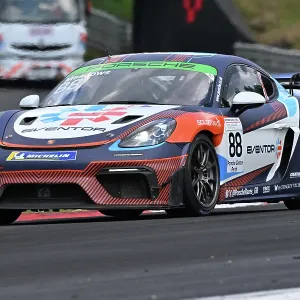 CZ2_5378 Oliver Meadows, Porsche 718 Cayman GT4 RS Clubsport, Team Parker Racing.jpg CZ2_5378 Oliver Meadows, Porsche 718 Cayman GT4 RS Clubsport, Team Parker Racing.jpg