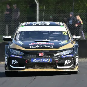 CZ2_5695 Stephen Jelley, Honda Civic Type R, One Motorsport.jpg CZ2_5695 Stephen Jelley, Honda Civic Type R, One Motorsport.jpg