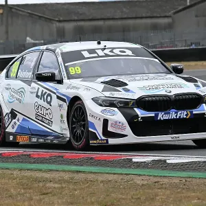 CZ2_5908 Charles Rainford, BMW 330i M Sport, LKQ Euro Car Parts Racing with WSR.jpg