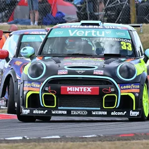CZ2_6413 Max Edmundson, Mini JCW, Pro Alloys Racing.jpg CZ2_6413 Max Edmundson, Mini JCW, Pro Alloys Racing.jpg