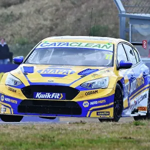 CZ2_6811 Sam Osborne, Ford Focus ST, NAPA Racing UK.jpg CZ2_6811 Sam Osborne, Ford Focus ST, NAPA Racing UK.jpg