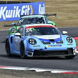 CZ2_7076 Jonathon Beeson, Duckhams Yuasa Racing by Graves Motorsport, Porsche 911 GT3 Cup.jpg CZ2_7076 Jonathon Beeson, Duckhams Yuasa Racing by Graves Motorsport, Porsche 911 GT3 Cup.jpg