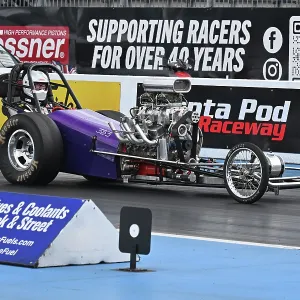 CZ2_9963 Ian Armitage, slingshot dragster.jpg CZ2_9963 Ian Armitage, slingshot dragster.jpg