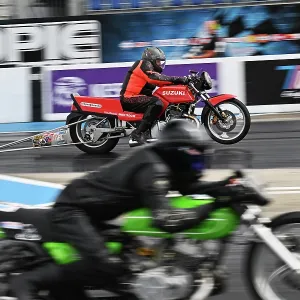 CZ3_0258 Dean Stevens, Kawasaki H2, Claire Rule, Suzuki GSX1100, Spinal Tap.jpg CZ3_0258 Dean Stevens, Kawasaki H2, Claire Rule, Suzuki GSX1100, Spinal Tap.jpg