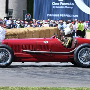CZ3_0645 Julian Majzub, Maserati Tipo 26M.jpg CZ3_0645 Julian Majzub, Maserati Tipo 26M.jpg