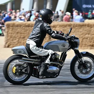 CZ3_0917 Royal Enfield Shotgun 650, Sawn Off Shotgun, Medazza Custom Motorcycles.jpg CZ3_0917 Royal Enfield Shotgun 650, Sawn Off Shotgun, Medazza Custom Motorcycles.jpg