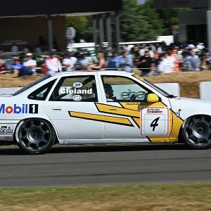 CZ3_1529 Chris Rowe, Vauxhall Cavalier.jpg CZ3_1529 Chris Rowe, Vauxhall Cavalier.jpg