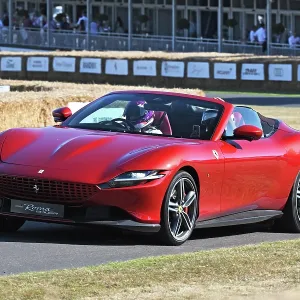 CZ3_2012 Ferrari Roma Spider.jpg CZ3_2012 Ferrari Roma Spider.jpg