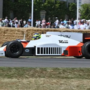 CZ3_2300 Rob Garofall, McLaren-TAG MP4-2B.jpg CZ3_2300 Rob Garofall, McLaren-TAG MP4-2B.jpg