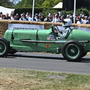 CZ3_2460 Mark Gillies, ERA A-Type R3A.jpg CZ3_2460 Mark Gillies, ERA A-Type R3A.jpg