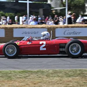 CZ3_2884 Arturo Merzario, Ferrari 156, Sharknose.jpg CZ3_2884 Arturo Merzario, Ferrari 156, Sharknose.jpg