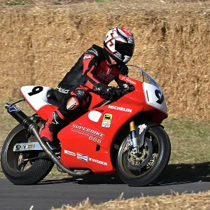CZ3_3083 Joe Billingham, Chris Mayhew, Neil Pallett, Ducati 888.jpg CZ3_3083 Joe Billingham, Chris Mayhew, Neil Pallett, Ducati 888.jpg