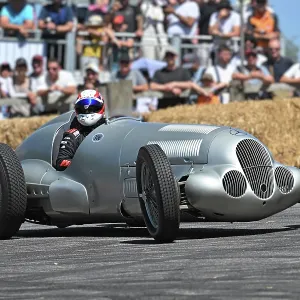 CZ3_3668 Hans Joachim Stuck, Mercedes-Benz W125.jpg CZ3_3668 Hans Joachim Stuck, Mercedes-Benz W125.jpg