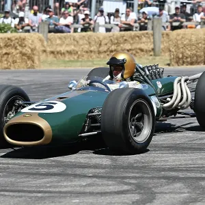CZ3_3684 Geoff Underwood, Brabham-Repco BT20.jpg CZ3_3684 Geoff Underwood, Brabham-Repco BT20.jpg