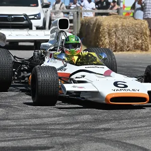 CZ3_3685 Joaquin Folch-Rusinol Corachan, McLaren-Cosworth M19.jpg CZ3_3685 Joaquin Folch-Rusinol Corachan, McLaren-Cosworth M19.jpg