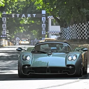 CZ3_4475 Pagani Utopia Roadster.jpg CZ3_4475 Pagani Utopia Roadster.jpg