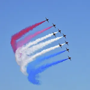 CZ3_4797 RAF Red Arrows flying display.jpg CZ3_4797 RAF Red Arrows flying display.jpg