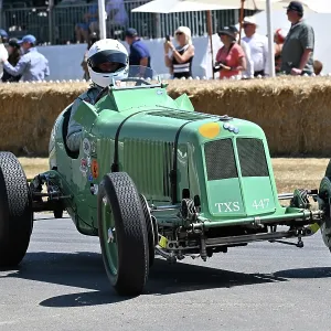 CZ3_4857 Mark Gillies, ERA A-Type R3A.jpg CZ3_4857 Mark Gillies, ERA A-Type R3A.jpg