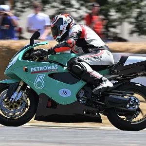 CZ3_4917 Petronas FP1.jpg CZ3_4917 Petronas FP1.jpg