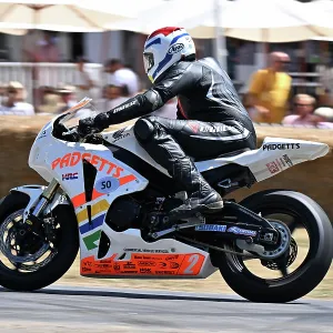 CZ3_4941 Mike Jones, Andy Hornby, Honda CBR 1000RR.jpg CZ3_4941 Mike Jones, Andy Hornby, Honda CBR 1000RR.jpg